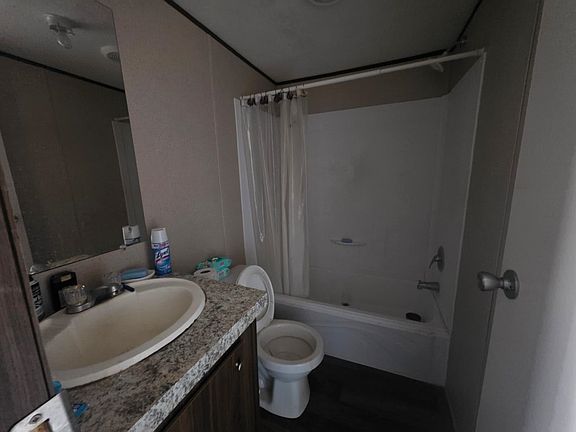 5th image of 5004 Santa Rosa Dr