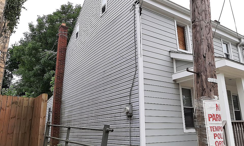 2nd image of 118 E Richardson Ave