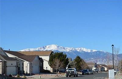 Pikes Peak view from driveway