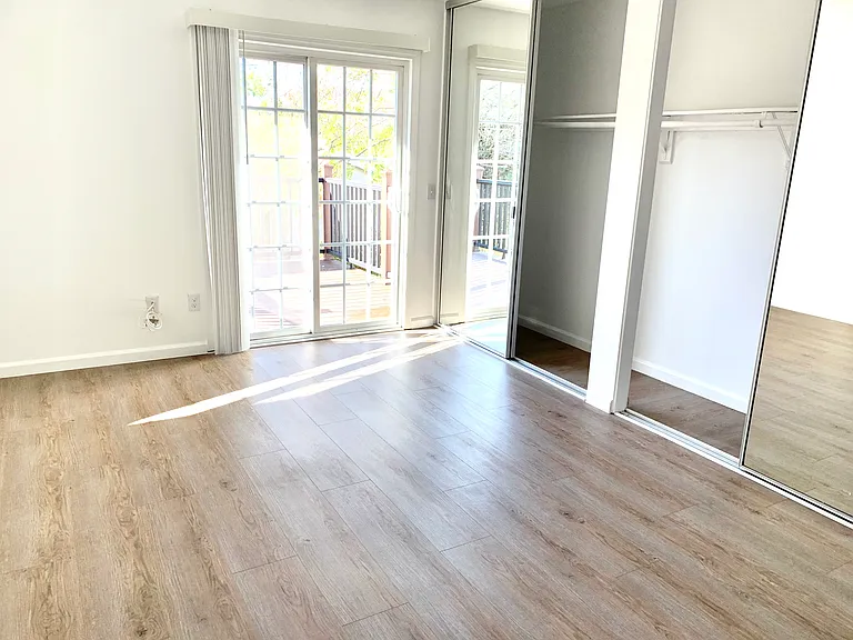 30725 Mainmast Dr — Photo 9