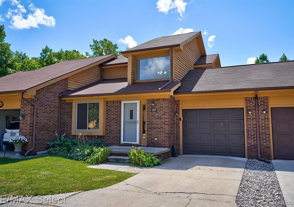 1st image of 1367 Leisure Dr