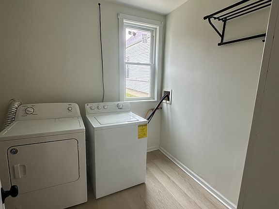 5th image of 3013 S Kolin Ave #1