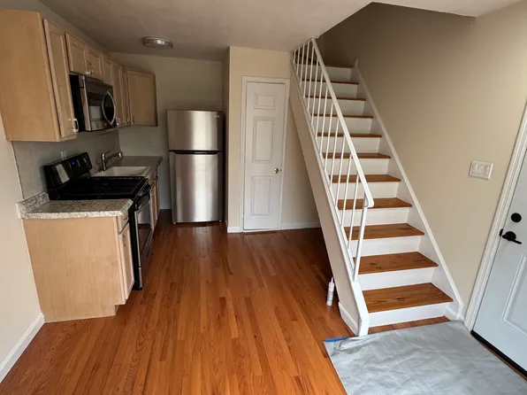 659 Woodrow Rd #2, Staten Island, NY 10312