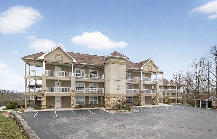 1st image of 7100 Dale Ridge Rd Unit J5