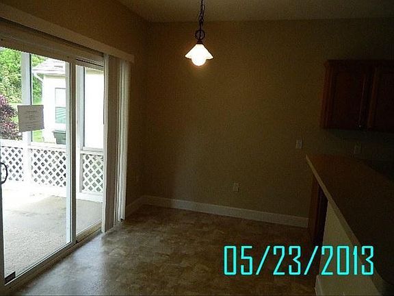 5th image of 601 Carrick Dr
