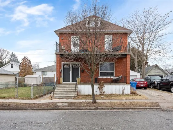 853 Pillette Rd, Windsor, ON N8Y 3B4
