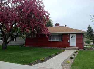 1746 11th St S, Fargo, ND 58103