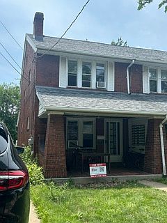 1st image of 5848 Burchfield Ave #1