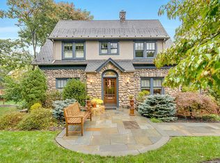 200 E Crescent Ave, Allendale, NJ 07401