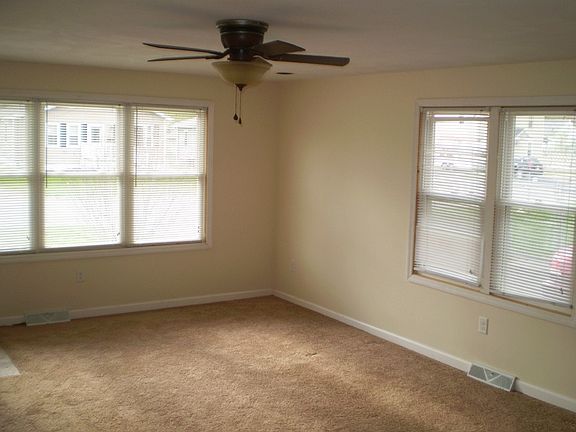 5th image of 368 2nd Ave