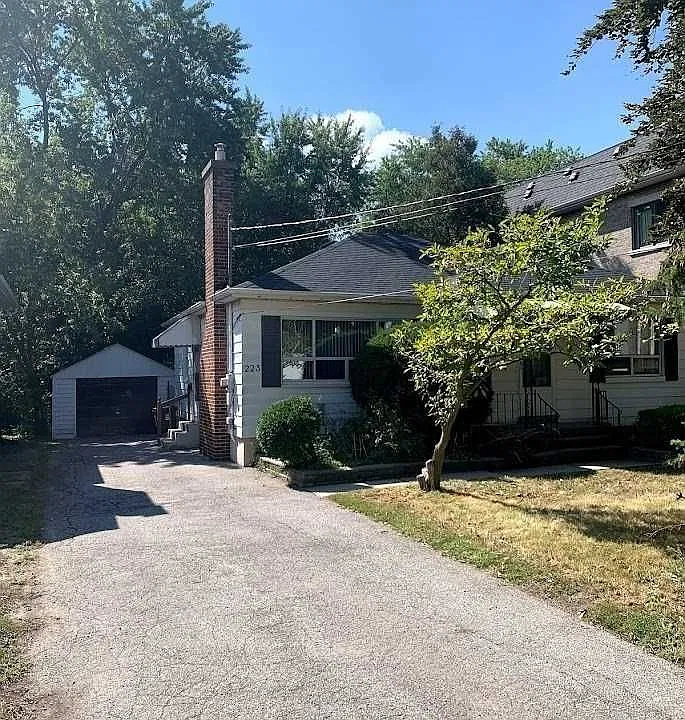 223 McKee Ave