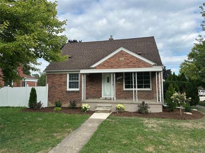 14669 Burns St, Southgate, MI, 48195