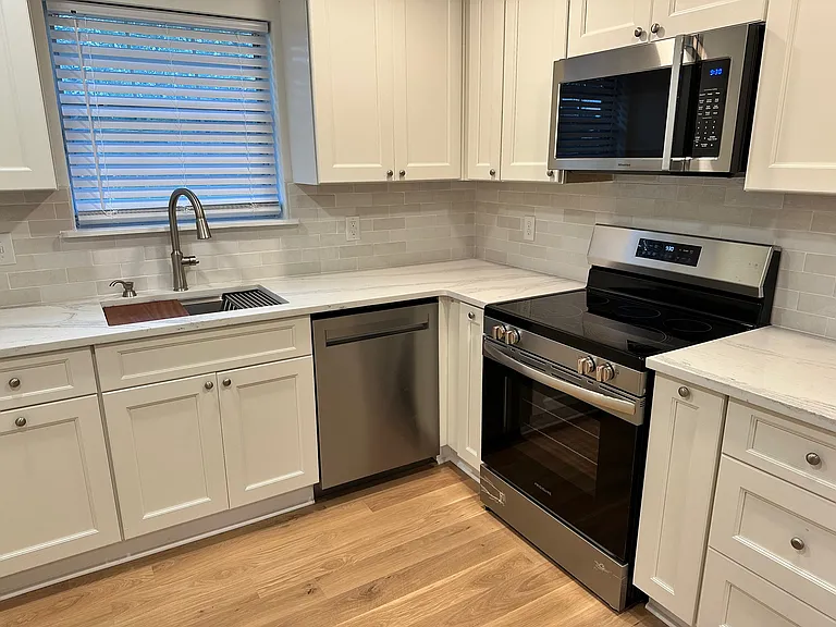 516 Arlington Dr #A5 — Photo 12