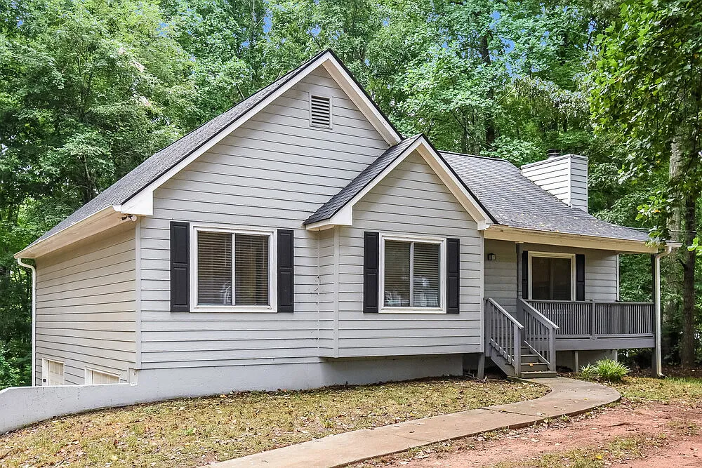3 bed, 3.0 bath, 1992 sqft, $3,500 — Photo 4