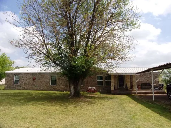 2719 Pine St, Vernon, TX 76384