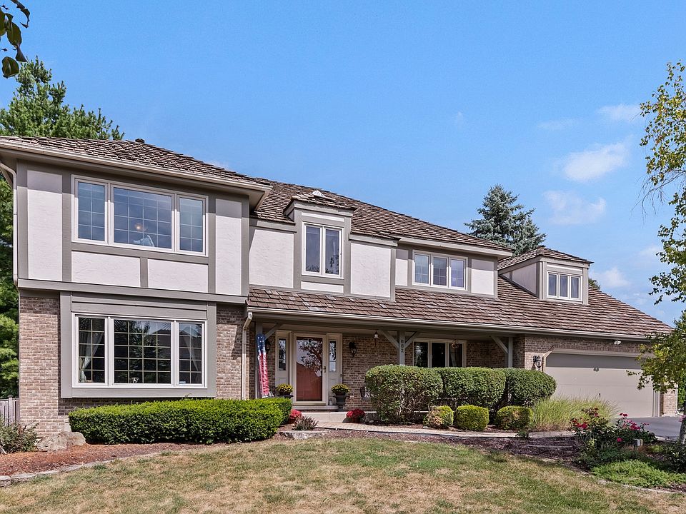 1st image of 682 Alexandria Dr