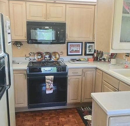 3rd image of 227 Westwinds Dr