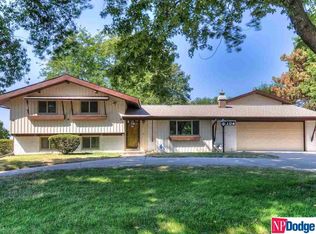 2104 S 120th St, Omaha, NE 68144