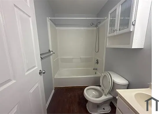6545 Baltimore Ave — Photo 10