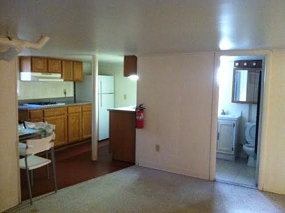 2nd image of 39 Greenwood Ave