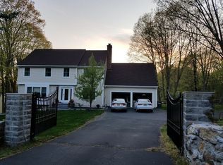 323 Turk Hill Rd, Brewster, NY 10509