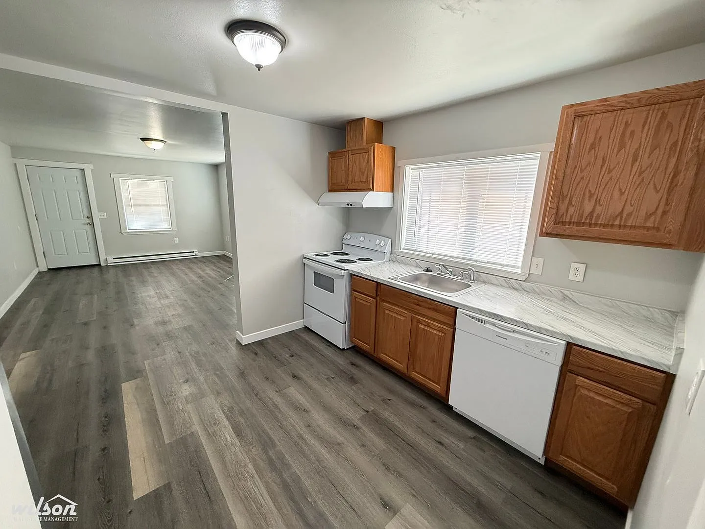 814 N 2nd St — Photo 3