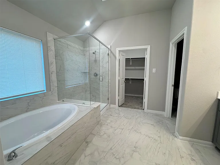 19232 Hazel Firs Ct — Photo 7