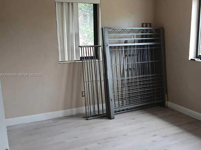 1400 NE 148th St #2 — Photo 17