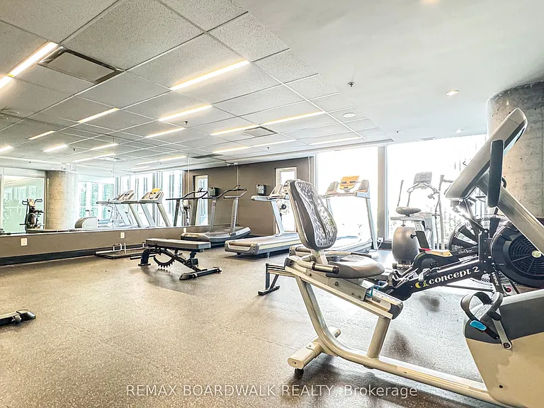 40 Nepean St #1206 — Photo 10