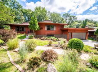 1044 19th Ave NE, Rochester, MN 55906