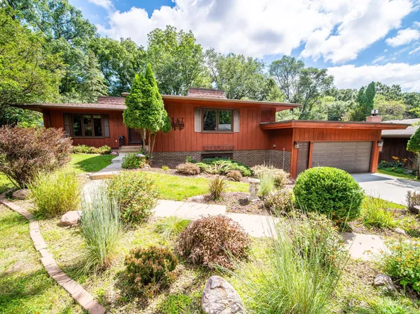 1044 19th Ave NE, Rochester, MN 55906