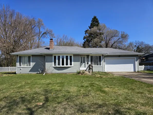 143 Laurel Dr, Battle Creek, MI 49017