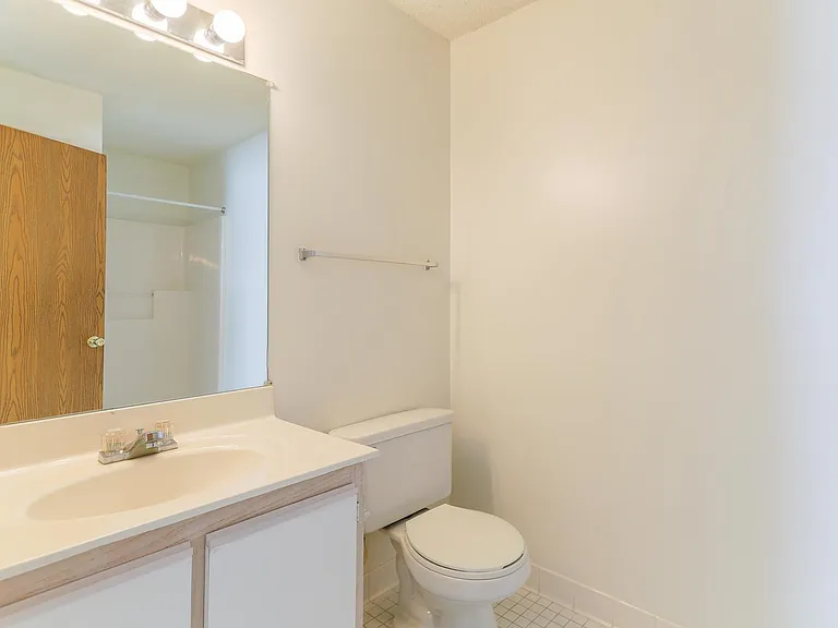 4250 Branch Bend Ln — Photo 16