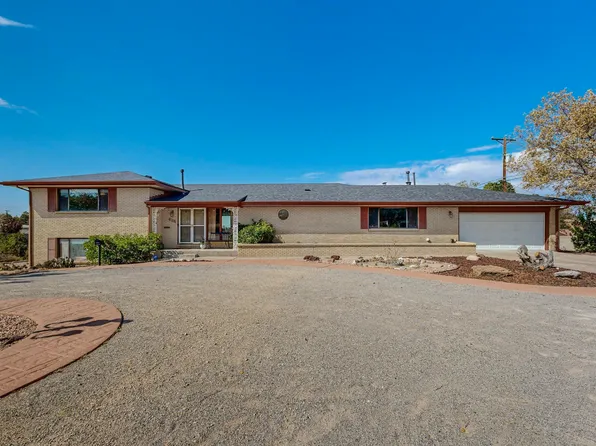 811 Four Hills Rd SE, Albuquerque, NM 87123