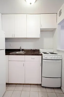 Rented by Mirador Real Estate | media 40