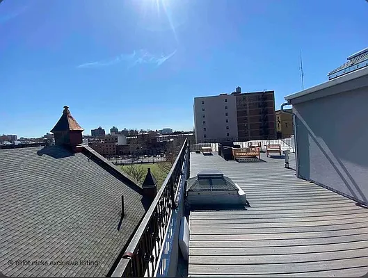 Rented by Massada Home Sales Inc | media 11