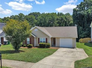 1647 Clooney Ln, Charlotte, NC 28262