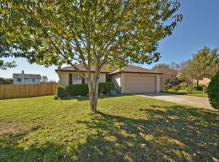 208 Orchard Way, Hutto, TX 78634