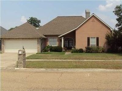204 Bon Vie Dr, Lafayette, LA, 70506