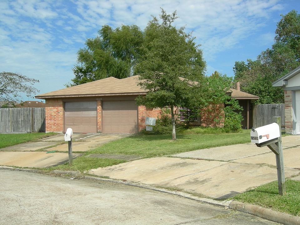 1st image of 15335 Silver Green Dr S