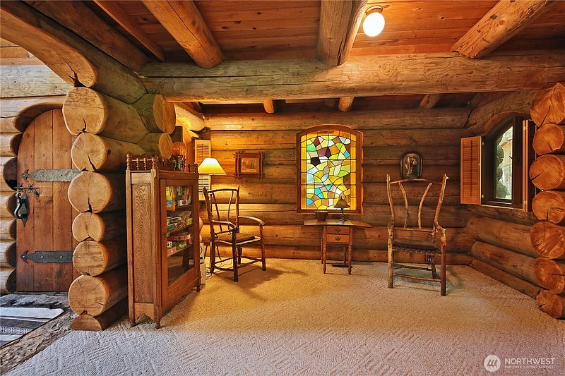 5th image of 835 Christenson Road