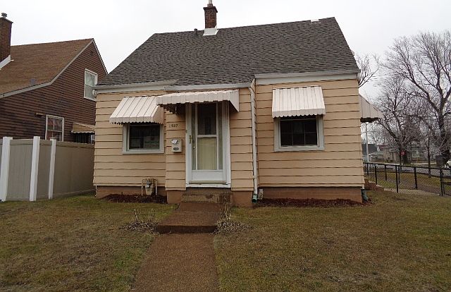 1st image of 11057 S Green Bay Ave