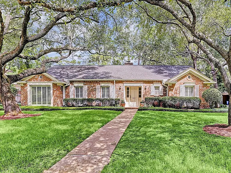 10626 Fairlane Dr — Photo 25