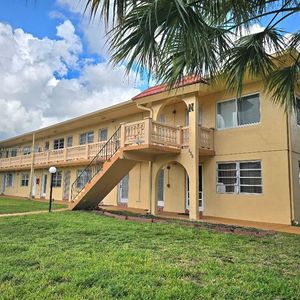 135 NE 202nd Ter #N18, Miami Gardens, FL, 33179