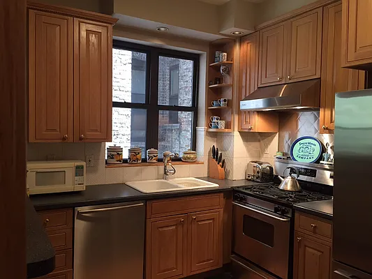 Sold by Brown Harris Stevens | media 4