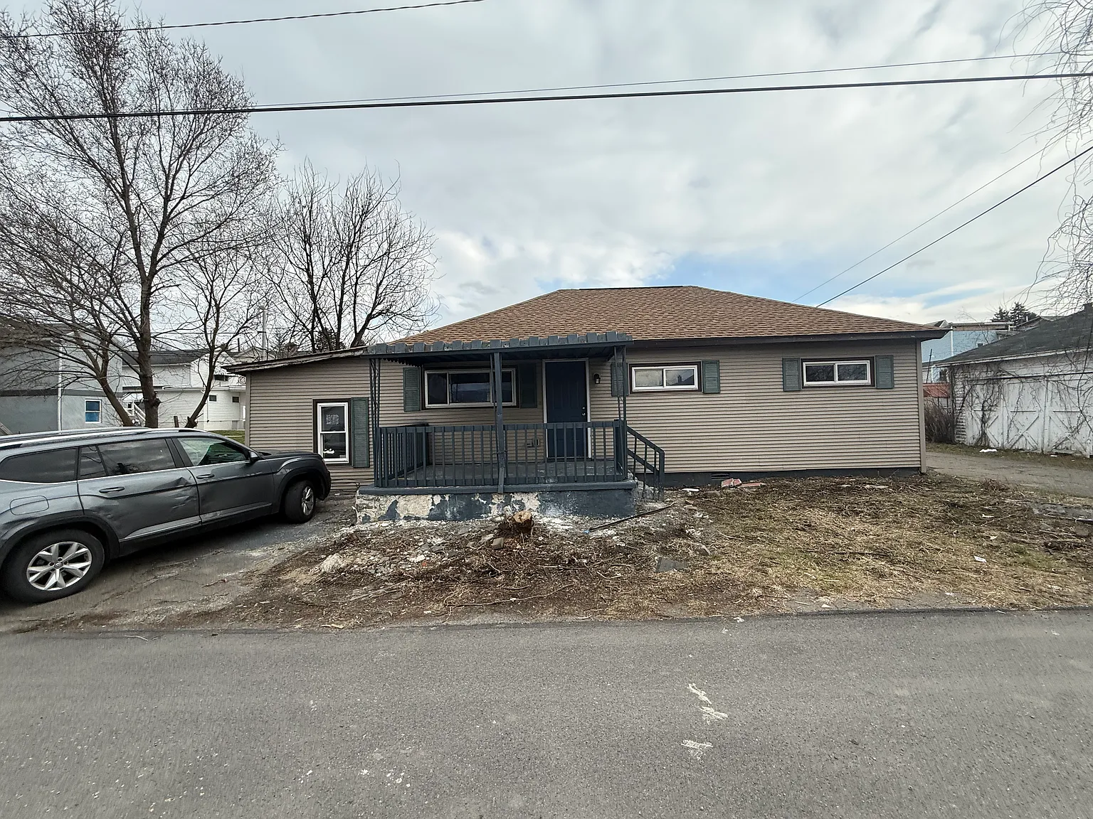 4 bed, 1504 sqft, $1,595 — Photo 1