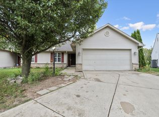 7135 Long Shore Cir, Indianapolis, IN