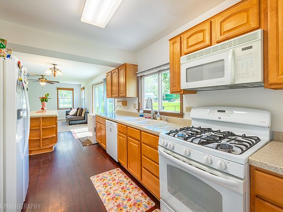 2nd image of 1705 Charles Ave