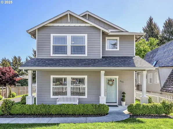 455 Highland Dr, Seaside, OR 97138