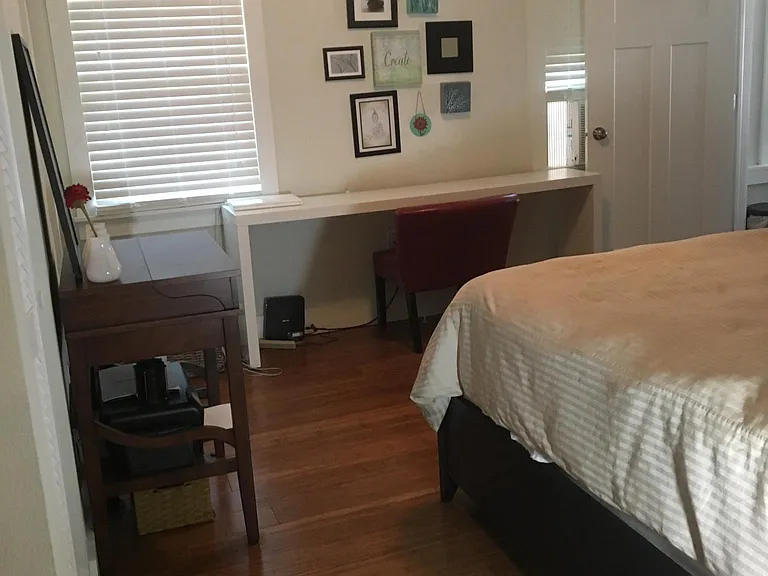 1812 Watrous Ave #B — Photo 16